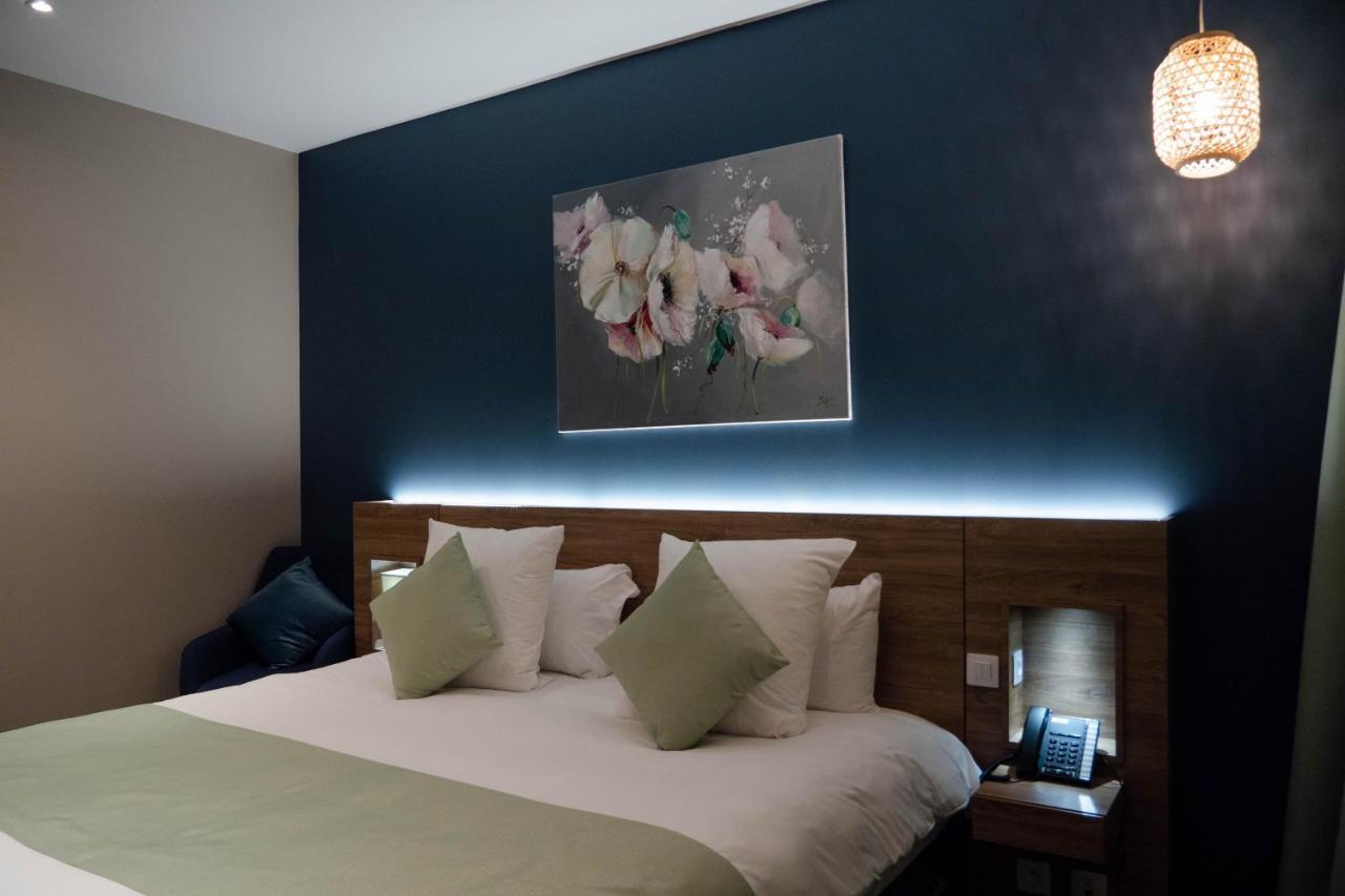 Boutervilliers Hotel & Restaurant La Maison Des Bles מראה חיצוני תמונה