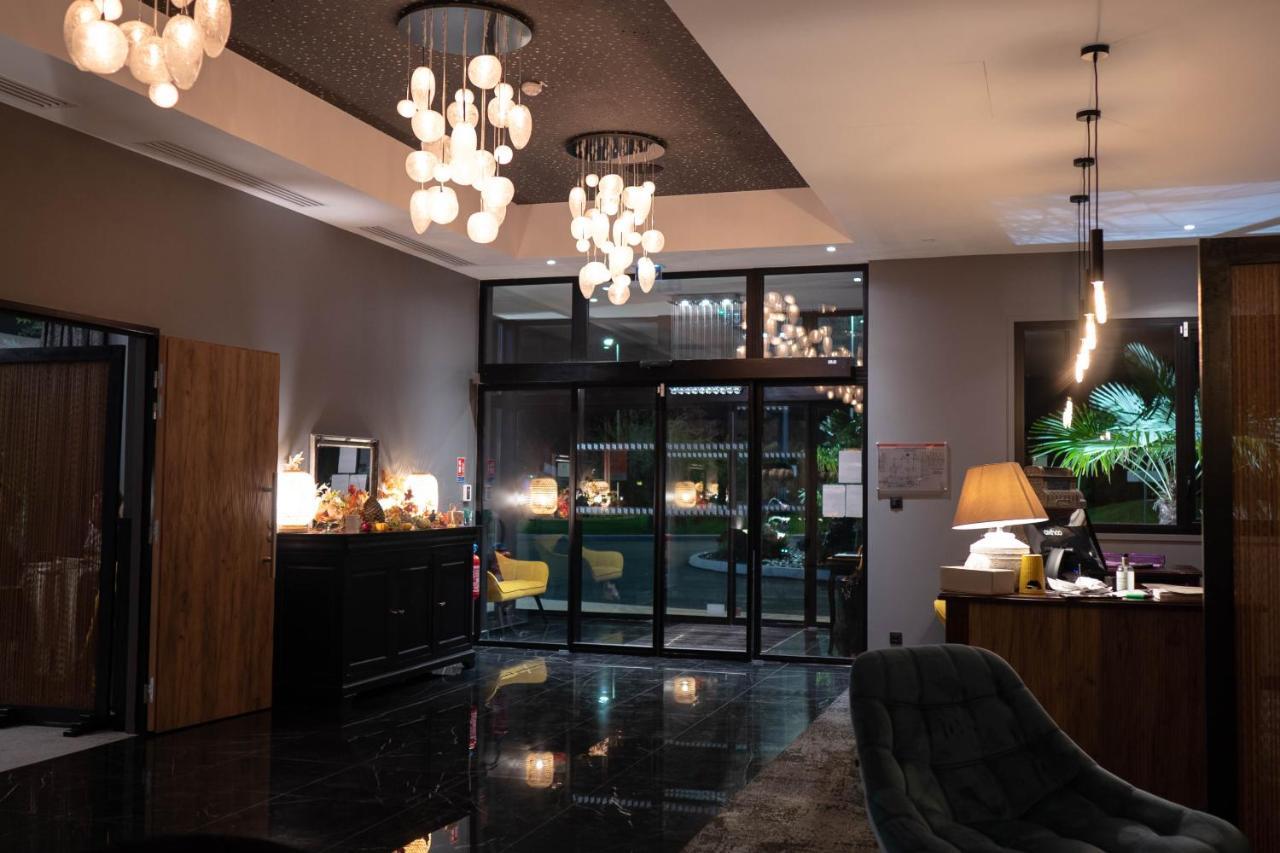 Boutervilliers Hotel & Restaurant La Maison Des Bles מראה חיצוני תמונה
