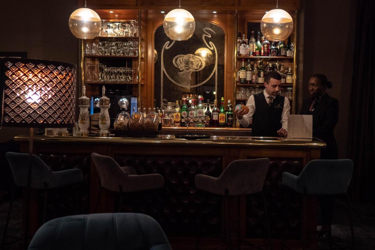 Boutervilliers Hotel & Restaurant La Maison Des Bles מראה חיצוני תמונה