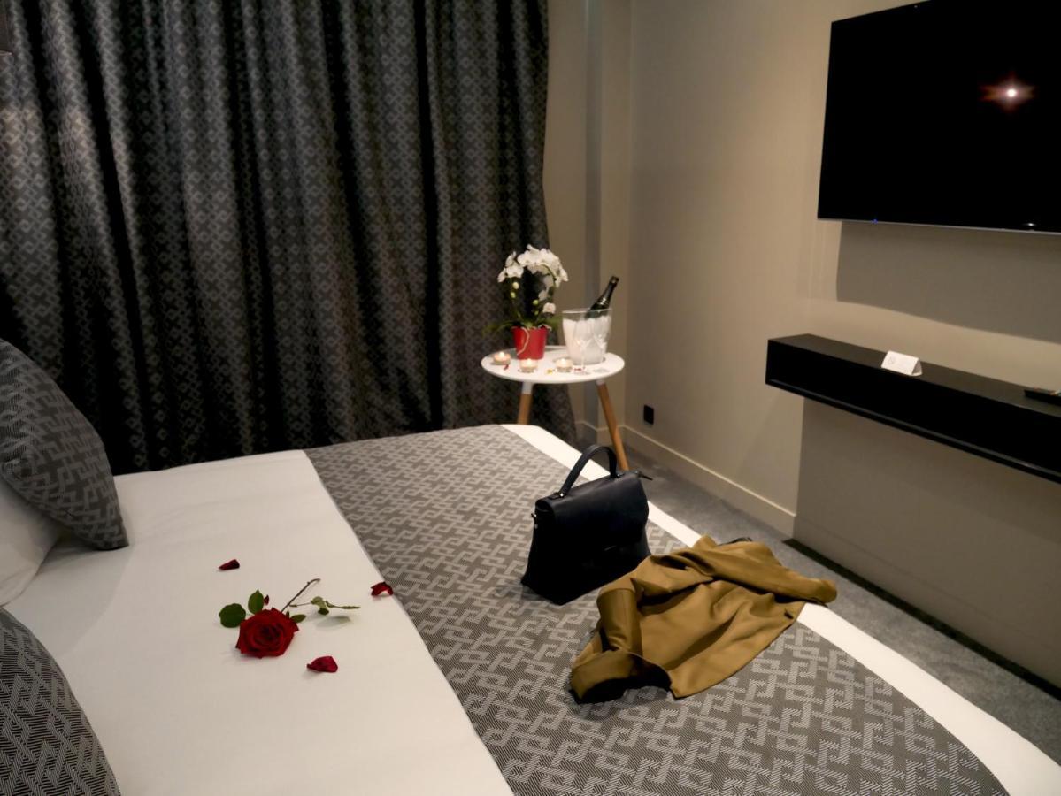 Boutervilliers Hotel & Restaurant La Maison Des Bles מראה חיצוני תמונה