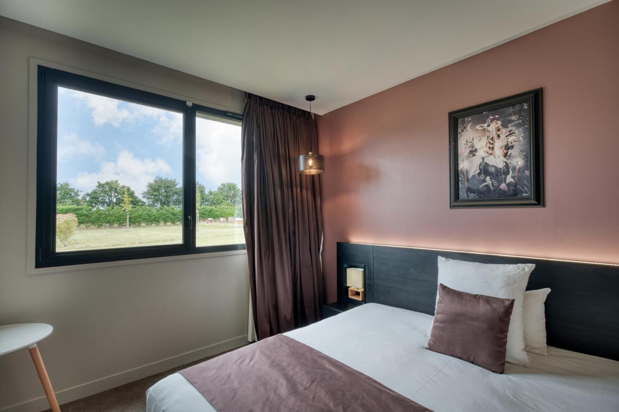 Boutervilliers Hotel & Restaurant La Maison Des Bles מראה חיצוני תמונה