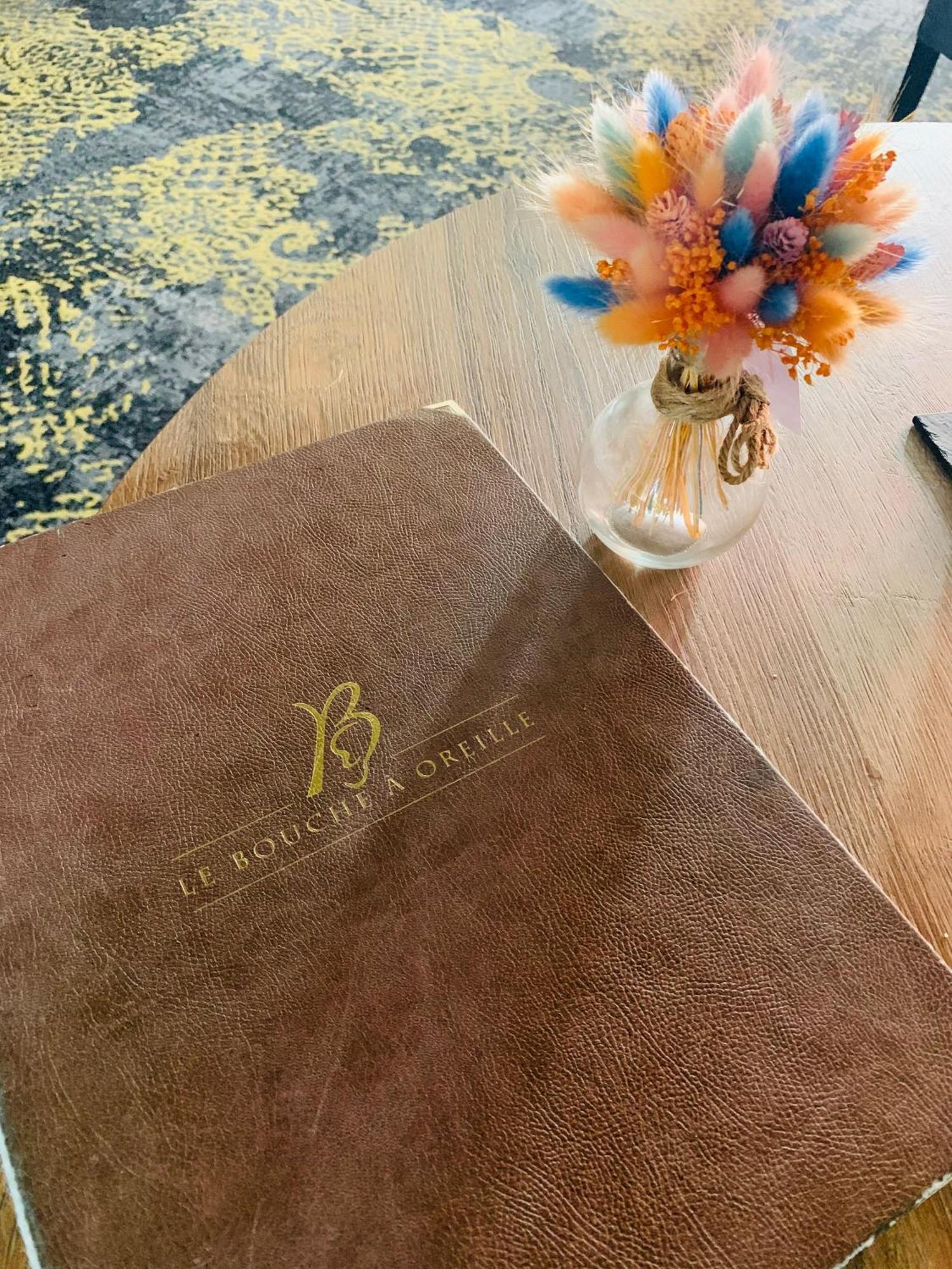 Boutervilliers Hotel & Restaurant La Maison Des Bles מראה חיצוני תמונה
